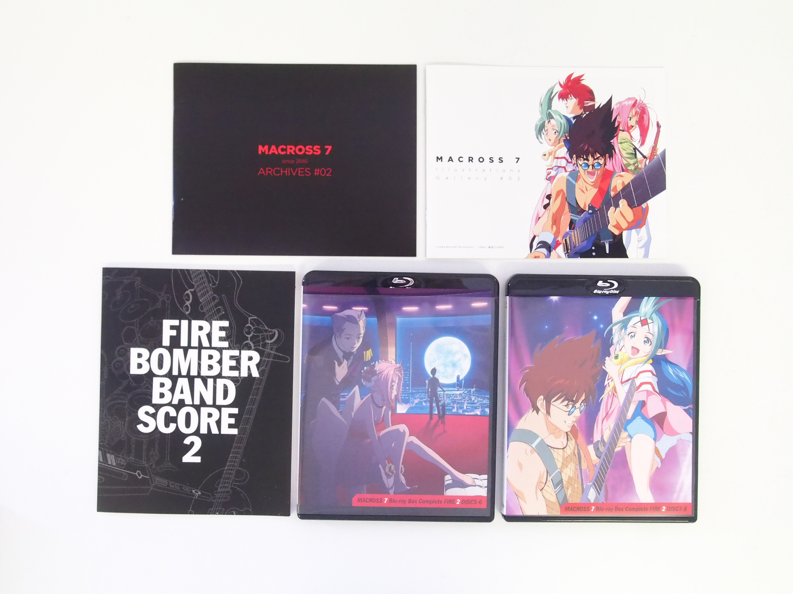 買取したマクロス7 Blu-ray Box Complete FIREのBOX2の中身