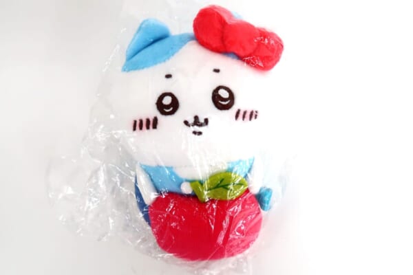 ちいかわ×サンリオ ハチワレ・ハローキティ ひっかけぬいぐるみ 高価買取！