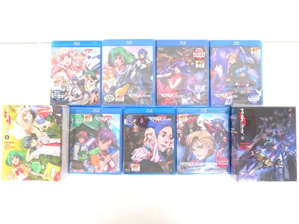 マクロスF（フロンティア）Blu-ray全巻セット 高価買取！の表紙